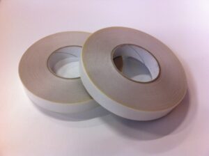 Doppelseitiges Klebeband